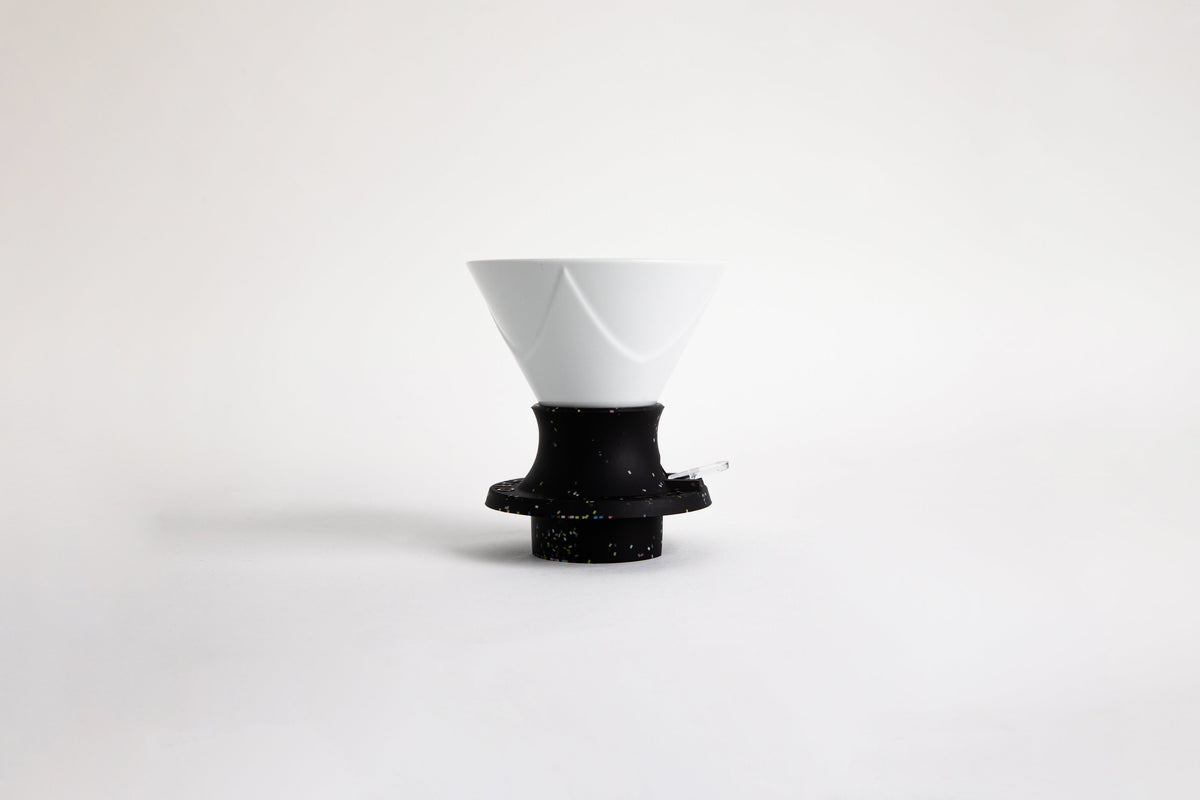 Hario MUGEN × SWITCH 02 Ceramic Coffee Dripper